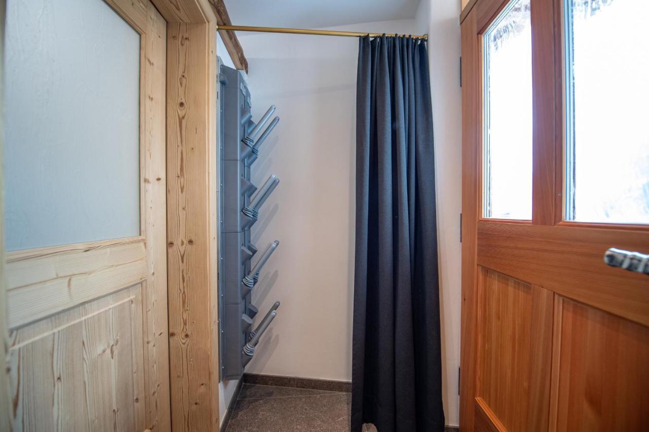 Apartments Berna オルティゼーイ エクステリア 写真