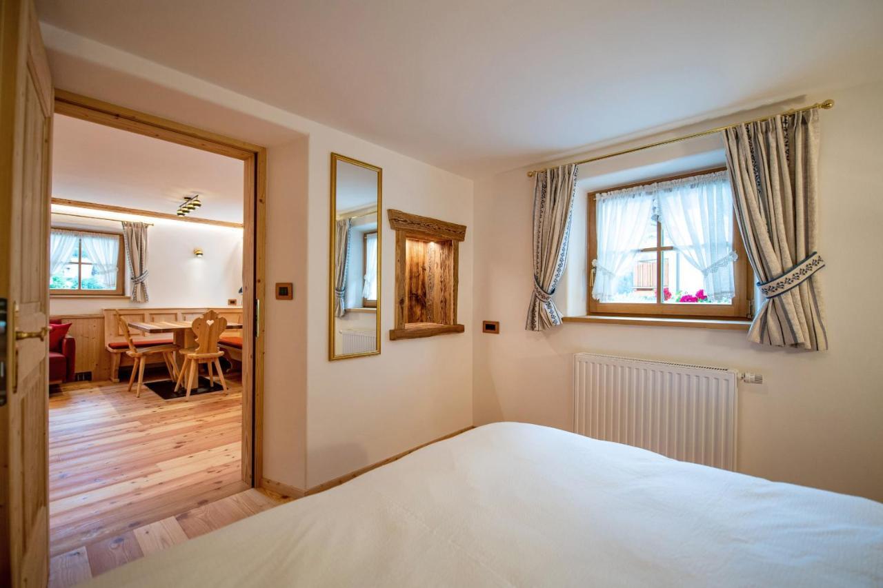 Apartments Berna オルティゼーイ エクステリア 写真